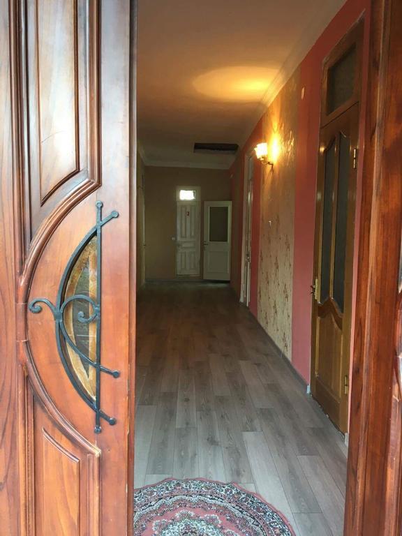 Homestay Izolda Batumi Exterior foto